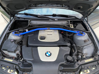 BMW 3 Series foto 8