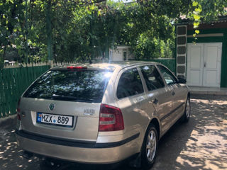 Skoda Octavia foto 4