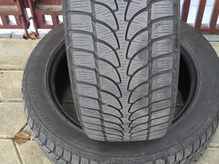 Bridgestone Blizzak 235/55 R19 foto 1