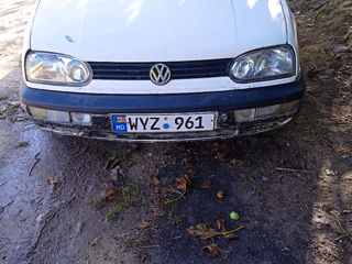 Volkswagen Golf foto 1