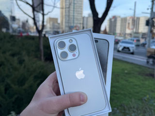 iPhone 15 Pro 128Gb (ca nou) foto 3