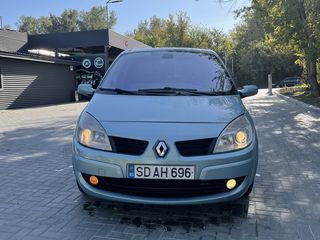 Renault Scenic foto 6