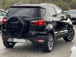 Ford EcoSport foto 3