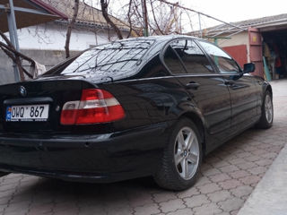 BMW 3 Series foto 3