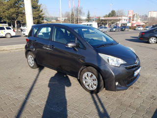 Toyota Verso-S foto 7