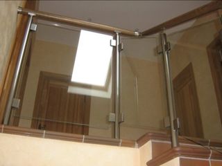 Balustrade din inox combinate cu sticlă, lemn; Перила из нержавейки комб. со стеклом, деревом foto 5