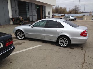 Mercedes E Class foto 6