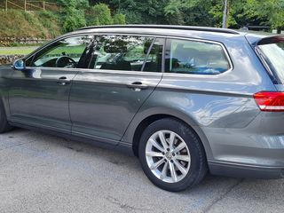 Volkswagen Passat foto 5