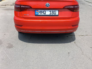 Volkswagen Jetta foto 7