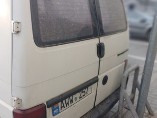 Volkswagen Transporter foto 4