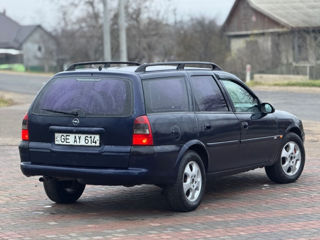 Opel Vectra foto 2