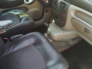 Renault Scenic foto 7