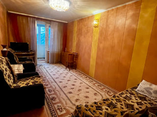 Apartament cu 2 camere, 54 m², Dvoreanskoe gnezdo, Bălți foto 2