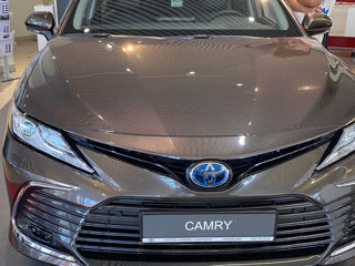 Toyota Camry foto 1