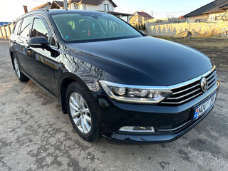 Volkswagen Passat foto 3