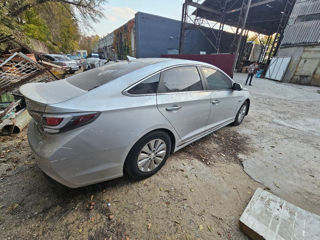 Hyundai Sonata foto 6