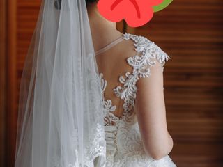 Свадебное платье,до пола,со шлейфом foto 4