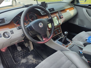 Volkswagen Passat foto 3