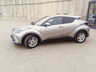 Toyota C-HR foto 7