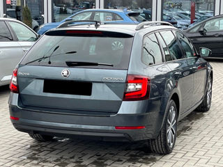 Skoda Octavia foto 3