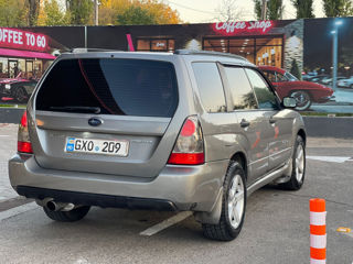 Subaru Forester foto 9