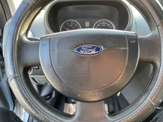 Ford Fusion foto 12