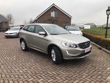 Volvo XC60 foto 2