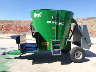 Mixer de 8 m3 cu PTO foto 2