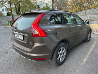 Volvo XC60 foto 4