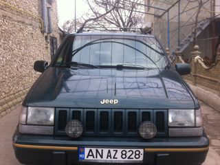 Jeep Grand Cherokee foto 2