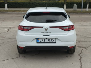 Renault Megane foto 2