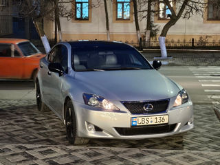 Lexus IS Series