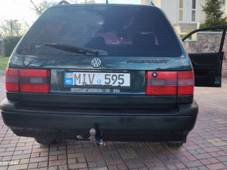 Volkswagen Passat foto 3