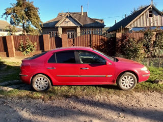 Renault Laguna foto 4