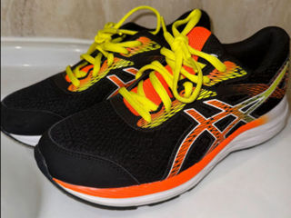 Ghete Asics originale 38 noi foto 1