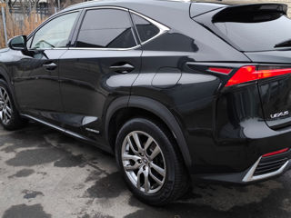 Lexus NX Series foto 2