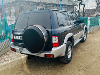 Nissan Patrol foto 3