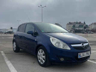 Opel Corsa foto 2