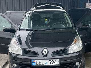 Renault Clio foto 5