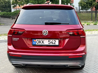 Volkswagen Tiguan foto 3