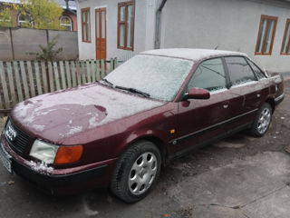 Audi 100 foto 5