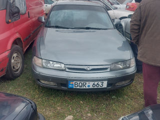 Mazda 626 foto 2