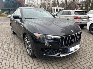 Maserati Levante foto 2