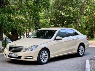 Mercedes E-Class foto 2