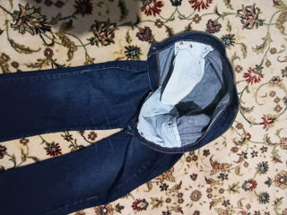 Продам джинсы можно сказать в новом состоянии  w32 L30 foto 2