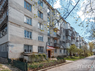 3-х комнатная квартира, 70 м², Рышкановка, Кишинёв