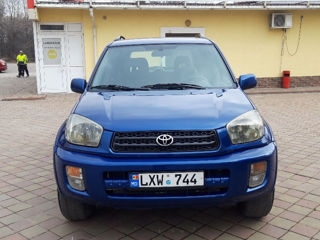 Toyota Rav 4 foto 3