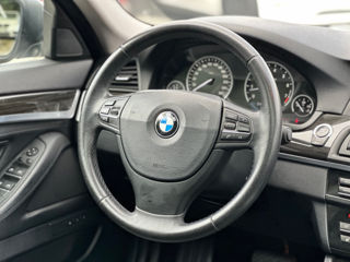 BMW 5 Series foto 11