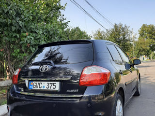 Toyota Auris foto 4