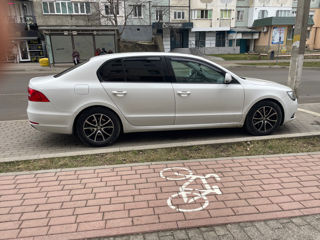 Skoda Superb foto 6